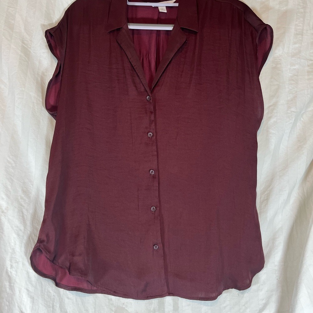 Nine West Womens Burgundy Sleeveless Button Down Blouse Top‎ Size Medium Wine